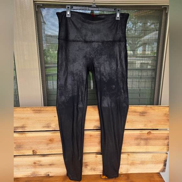 SPANX Faux Leather Legging- Black-sz 2xl Shimmery - Picture 4 of 15